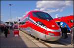 Auf der InnoTrans 2014 in Berlin wurde auf dem Aussengelände der ETR 1000 Hochgeschwindigkeitszug für Italien vorgestellt.