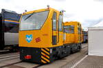 Die Express Service OOD präsentiert auf der InnoTrans am 22.09 2018 in Berlin die 3-achsige, batteriegetriebene Rangierlokomotive ES 3000.