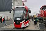 Straßenbahnwagen 71-911EM  Lionet , hergestellt von PC Transport systems LLC, steht auf dem Gleis- und Freigelände der Messe Berlin anlässlich des  Tags des Eisenbahners  im Rahmen der