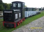 Diese kleine Feldbahn fuhr einst in der nahgelegenden Ziegelei in Ketelshagen.Aufgenommen am 25.09.2008 in Putbus.