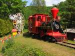 Die Westernparkeisenbahn am 10.06.2015 im Zwergenpark in Trusetal.