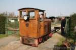 Lok FFM D11 bei Rangierarbeiten mit einem Tiefladewagen - Weitere Fotos vom Teddybren-Tag am 01.04.2007 siehe auch auf http://www.schmalspuralbum.de/