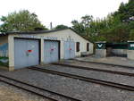 Der Lokschuppen der Parkeisenbahn Auensee in Leipzig, am 22.07.2018.
