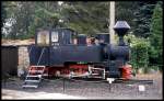 Am 7.10.1992 entdeckte ich bei der Durchfahrt in Oberoderwitz in Sachsen diese ehemalige Heeresfeldbahn Schmalspur Dampflok.