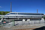 Im Bild die Sektion 1 (TR07-I) des 1988 bei Thyssen-Henschel gebauten Transrapid 07, welcher nun Teil der Ausstellung im Eisenbahnmuseum Bochum-Dahlhausen ist. (April 2025)