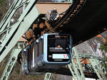 Wagen 17 der aktuell nur am Wochenende verkehrenden Wuppertaler Schwebebahn.