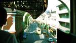 Wuppertaler Schwebebahn__Mal über dem O-Bus...__06-1984