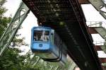 GTW 5 der Wuppertaler Schwebebahn kurz vor Oberbarmen (30.06.2012)