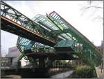 Dies ist die 1999 erffnete, hochmodern gestaltete Station Kluse.