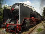 06-013 steht als Ausstellungsobjekt am 26.07.2009 im Bahnpark Augsburg