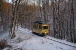 Talfahrt des TW 105 im Rahmen der Nikolausfahrten am 8.12.2012 zwischen den Stationen Kaltenbach und Friedrichshammer.