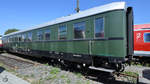 Ein Personenwagen im August 2018 im Eisenbahnmuseum Koblenz.