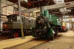 Bayerische R3-3 (89 801) neben E04 20 im DB Museum Koblenz, November 2024.