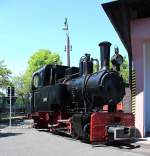 Die Feldbahnlok 3 wurde als KDL (Kriegsdampflokomotive) von der Firma Budich gebaut. Sie drehte mit ein paar Güterwagen ihre Kreise auf dem Gelände des DDM in Neuenmarkt-Wirsberg. 07.06.2014