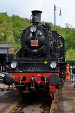 Die 1941 bei Henschel gebaute Dampflokomotive 146 BLE wurde urspr�nglich an die JM - Kleinbahn AG Jauer-Maltsch ausgeliefert. (Eisenbahnmuseum Bochum, April 2026)