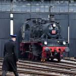 Die 1941 bei Henschel gebaute Dampflokomotive 146 BLE wurde ursprünglich an die JM - Kleinbahn AG Jauer-Maltsch ausgeliefert. (Eisenbahnmuseum Bochum, April 2024)