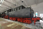 Die Dampflokomotive 50 3703-1 ist im Oldtimermuseum Prora zu finden. (April 2019)