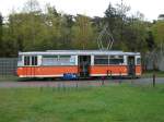 Um in das Eisenbahn-und Technikmuseum von Prora zugelangen,mu man in die Mitte der ehmaligen Berliner Straenbahn 218 036 einsteigen,im Inneren seinen Eintritt bezahlen und den anderen Ausgang benutzen und schon ist man im Museumsbereich. 