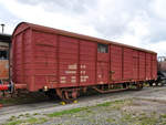 Ein gedeckter Güterwagen der DR Anfang August 2018 im Eisenbahnmuseum Weimar.