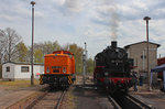 Am 30.04.2016 und 01.05.2016 war bei der IG Traditionlok 58 3047 e.V. Glauchau im selbigen BW Saisoneröffnung gewesen. 

Am 30.04.2016 hat sich zur 106 756-0 nun die 86 1333-3 gesellt. 