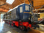 Die hydraulische Diesellokomotive V 140 001 wurde 1935 gebaut und ist hier in der Lokwelt Freilassing zu sehen.