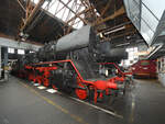 Die Güterzugdampflokomotive 50 3694-2 erblickte 1940 als 50 405 das Licht der Welt und wurde 1961 im Rahmen einer Rekonstruktion modernisiert.