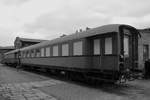 In diesem alten Personenwagen ist eine Modellbahnanlage der Sächsische Modellbahner-Vereinigung untergebracht.