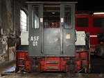 Das Akkuschleppfahrzeug ASF 01 des Sächsischen Eisenbahnmuseum Chemnitz-Hilbersdorf war Ende September 2020 im Rundhaus I ausgestellt.