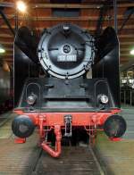 Portrt: Dampflok der Baureihe 50 im Deutschen Technikmuseum Berlin.