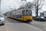 Die alte Straenbahn beim verlassen des Museum s in Stuttgart am 07.04.2013