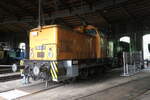 Auch eine Ost-V60 in gelber Lackierung, 106 992, ist Bestandteil von dem Eisenbahnmuseum Schwarzenberg, hier ausgestellt zum Tag der Schiene zum 20.09.2026 im Lokschuppen