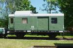 01. Juni 2014, Im VSE-Museum Schwarzenberg steht dieser Güterzug-Packwagen Pwgs der DR. Baujahr 1957, Hersteller VEB Waggonbau Bautzen.