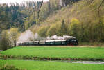 01.05.2006, Dampflokbetrieb auf der  Dampfbahn Fränkische Schweiz  zwischen Ebermannstadt und Behringersmühle.