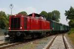 DB 212 007-9 zu Gast auf der Hespertalbahn in Essen Kupferdreh, Juli 2014.