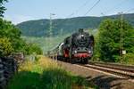 01 118 als 01 2118-6 mit Sonderzug in Osterspay, Juni 2019.