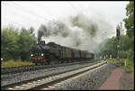 Am 3.9.2006 kam die historische T 11 der Museums Eisenbahn Minden mit ihrem Preußenzug über die Rollbahn.