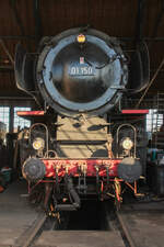 01 150 im Lokschuppen des ehemaligen Bw Hanau (02.03.2025) 