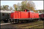 Als Leihgabe der DB befindet sich die 212077-2 im Fahrzeugbestand der Osnabrücker Dampflok Freunde. Am 29.10.2020 lichtete ich sie im Freigelände am Zechenbahnhof Piesberg in Osnabrück ab.