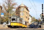 Am 27.10.2019 erreicht Wagen 276 als Oldtimerlinie 23 die Haltestelle Eugensplatz.