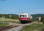 VT 3 war am 26.9.09 anlsslich eines 30.Geburtstags eines Eisenbahnfreunds den ich kenne auf Sonderfahrt unterwegs. Hier er berfhrt gleich einen B nahe Epfenhofen.