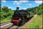 175 Jahre Geislinger Steige: Die Zahnraddampflok 97 501 (Baujahr 1923, ZHL - Freunde der Zahnradbahn Honau-Lichtenstein e.V., Reutlingen) mit dem Pendelzug Geislingen - Amstetten am 28.06.2025 auf
