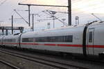 ICE Bordrestaurant 93 80 8812 046-5 D-DB  Female ICE  im ICE 804 von München Hbf nach Berlin Hbf, am 10.12.2025 in Erfurt Hbf.