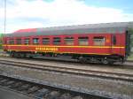 Dieser Wagen war an den FD Z�richsee der UEF angeh�ngt und geh�rt der NESA, bewirtschaftet wird er von den Eisenbahnfreunden Zollernbahn e.V.