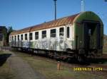 In der Einsatzstelle Berlin Lichtenberg stand am 31.08.2008 Dieser ehmalige DR 1.Klasse Reisezugwagen.