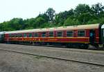 Der DR-Speisewagen WRm 130  MITROPA  mit der Nummer 51 80 88-70 212-2 war am 21.06.2014 in den Sonderzug Chemnitz-Lužná u Rakovníka  nach Dampfloktreffens.