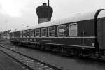 Mitropa Speisewagen am Ende des abgestellten Sonderzuges der  Ostsächsischen Eisenbahnfreunde OSEF  unterhalb des Wasserturms im Bahnhof Nordhausen 21.03.2015