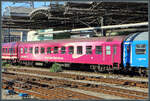 Der Liegewagen 5680 50-71 118-9 (Bvcmz 248) tr�gt die neue Lackierung von Euro-Express. Am 24.04.2026 war der Wagen in den Nachtzug Prag - Br�ssel von European Sleeper eingereiht, der hier in Br�ssel Midi angekommen ist.