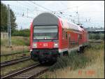 Am 27.9.06 verkehrte die S3 vom Rostocker Hbf zum Seehafen Nord mit nur einem Steuerwagen.