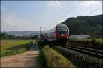 143 588 schiebt die RB56 (RB 39642)  DER ISERLOHNER  von Iserlohn nach Hagen. (06.10.07)