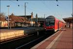 RE4 (RE 10425)  Wupper-Express , von Aachen Hbf nach Dortmund Hbf, ist soeben in Witten Hbf eingetroffen.
